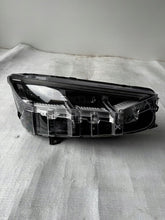 Load image into Gallery viewer, Frontscheinwerfer Ford I LJ8B13E014EE Rechts Scheinwerfer Headlight SCH2223178896vx