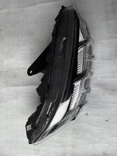 Load image into Gallery viewer, Frontscheinwerfer Ford I LJ8B13E014EE Rechts Scheinwerfer Headlight SCH2223178896vx