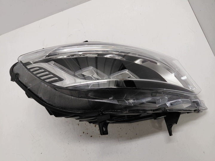 Frontscheinwerfer Mercedes-Benz Sprinter A9109069100 Rechts Headlight SCH2231040681lr