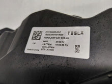 Load image into Gallery viewer, Frontscheinwerfer Tesla Model 3 1760888-00-E Full LED Links Headlight SCH2233204221qe