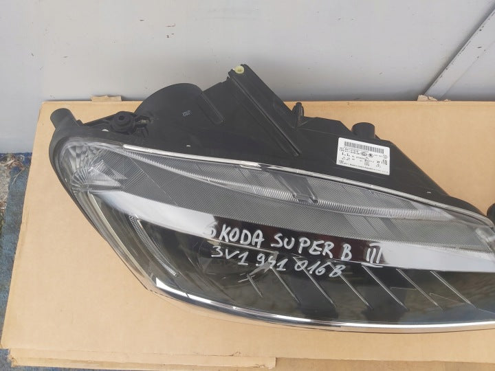 Frontscheinwerfer Skoda III 3V1941016B Ein Satz Scheinwerfer Headlight SCH2234906322ox