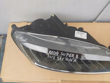 Laden Sie das Bild in den Galerie-Viewer, Frontscheinwerfer Skoda III 3V1941016B Ein Satz Scheinwerfer Headlight SCH2234906322ox