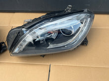 Laden Sie das Bild in den Galerie-Viewer, Frontscheinwerfer Mercedes-Benz W166 A1668203961 A1668204061 Ein Satz Headlight SCH2235138940wc