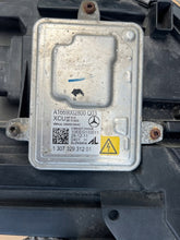 Laden Sie das Bild in den Galerie-Viewer, Frontscheinwerfer Mercedes-Benz W166 A1668203961 A1668204061 Ein Satz Headlight SCH2235138940wc