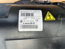 Laden Sie das Bild in den Galerie-Viewer, Frontscheinwerfer Mercedes-Benz W166 A1668203961 A1668204061 Ein Satz Headlight SCH2235138940wc