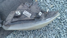 Laden Sie das Bild in den Galerie-Viewer, Frontscheinwerfer BMW 3 E91 E90 7202574-05 Ein Satz Scheinwerfer Headlight SCH2239750654oa