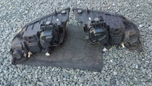 Laden Sie das Bild in den Galerie-Viewer, Frontscheinwerfer BMW 3 E91 E90 7202574-05 Ein Satz Scheinwerfer Headlight SCH2239750654oa