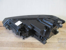 Laden Sie das Bild in den Galerie-Viewer, Frontscheinwerfer VW Touran 5TB941082A LED Rechts Scheinwerfer Headlight SCH2242806383jv
