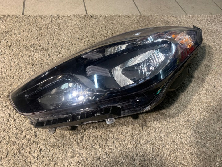 Frontscheinwerfer Hyundai Ix20 92101-1K Links Scheinwerfer Headlight SCH2243817971ci