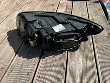 Laden Sie das Bild in den Galerie-Viewer, Frontscheinwerfer Volvo S40 II 31265695 Rechts Scheinwerfer Headlight SCH2247350002nr