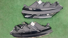 Laden Sie das Bild in den Galerie-Viewer, Frontscheinwerfer Skoda Octavia I 5E4941036 Ein Satz Scheinwerfer Headlight SCH2250597370wz