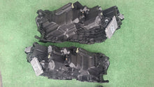 Laden Sie das Bild in den Galerie-Viewer, Frontscheinwerfer Skoda Octavia I 5E4941036 Ein Satz Scheinwerfer Headlight SCH2250597370wz