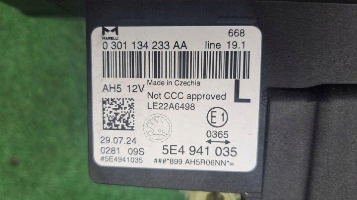 Frontscheinwerfer Skoda Octavia I 5E4941036 Ein Satz Scheinwerfer Headlight SCH2250597370wz
