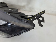 Laden Sie das Bild in den Galerie-Viewer, Frontscheinwerfer Ford Transit Custom PZ31-13E015-CB LED Links Headlight SCH2251038044zc