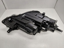 Laden Sie das Bild in den Galerie-Viewer, Frontscheinwerfer Ford Kuga LV4B-13E015-CD Links Scheinwerfer Headlight SCH2256763293hb