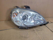 Laden Sie das Bild in den Galerie-Viewer, Frontscheinwerfer Mercedes-Benz W163 223156-00 Rechts Scheinwerfer Headlight SCH2261207798fa