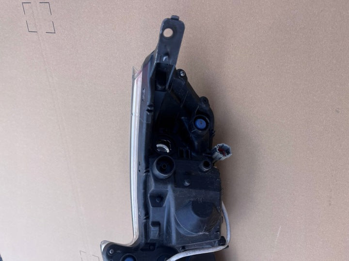Frontscheinwerfer Nissan Juke F15 26125BV80A Links Scheinwerfer Headlight SCH2262608252nj