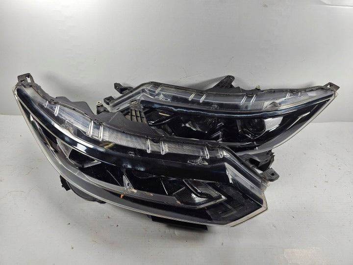 Frontscheinwerfer Nissan Qashqai I J11 VWX7648 Ein Satz Scheinwerfer Headlight SCH2264071668bu