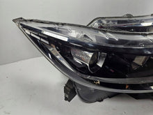 Laden Sie das Bild in den Galerie-Viewer, Frontscheinwerfer Nissan Qashqai I J11 VWX7648 Ein Satz Scheinwerfer Headlight SCH2264071668bu