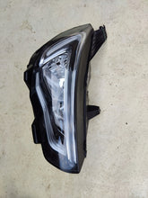 Laden Sie das Bild in den Galerie-Viewer, Frontscheinwerfer Opel Grandland X YP00015580 Rechts Scheinwerfer Headlight SCH2264855464vl