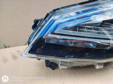Laden Sie das Bild in den Galerie-Viewer, Frontscheinwerfer Seat Ibiza V 6F1941007G 9041697 Links Scheinwerfer Headlight SCH2266887814pw
