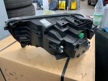 Laden Sie das Bild in den Galerie-Viewer, Frontscheinwerfer Jeep 52218715 LED Rechts Scheinwerfer Headlight SCH2271938135cc