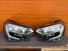 Load image into Gallery viewer, Frontscheinwerfer Renault Captur II 260104525R 260600666R Ein Satz Headlight SCH2276913049qd