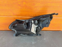 Load image into Gallery viewer, Frontscheinwerfer Renault Captur II 260104525R 260600666R Ein Satz Headlight SCH2276913049qd