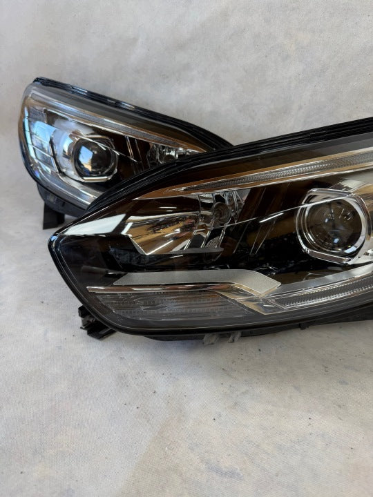 Frontscheinwerfer Renault Scenic 260100943R 260607230R LED Ein Satz Headlight SCH2277532258av