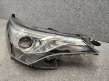 Laden Sie das Bild in den Galerie-Viewer, Frontscheinwerfer Toyota Avensis 0536SCZ Rechts Scheinwerfer Headlight SCH2277810077qz