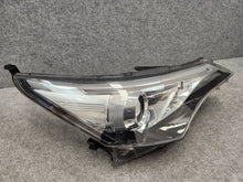 Laden Sie das Bild in den Galerie-Viewer, Frontscheinwerfer Toyota Avensis 0536SCZ Rechts Scheinwerfer Headlight SCH2277810077qz