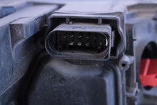 Laden Sie das Bild in den Galerie-Viewer, Frontscheinwerfer VW Passat B8 3G1941081F LED Links Scheinwerfer Headlight SCH2282024864zb