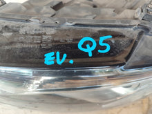 Laden Sie das Bild in den Galerie-Viewer, Frontscheinwerfer Audi Q5 8R0941003AJ Links Scheinwerfer Headlight SCH2282484842bk