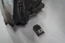 Laden Sie das Bild in den Galerie-Viewer, Frontscheinwerfer Tesla Model 3 1077376-00-C Rechts Scheinwerfer Headlight SCH2286502080pc