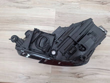 Laden Sie das Bild in den Galerie-Viewer, Frontscheinwerfer Audi A4 8W0941034 030129627200 Rechts Scheinwerfer Headlight SCH2290152645tn