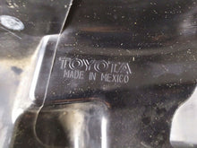 Laden Sie das Bild in den Galerie-Viewer, Frontscheinwerfer Toyota Tundra 811100C130 Rechts Scheinwerfer Headlight SCH2293340613vg