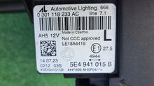 Laden Sie das Bild in den Galerie-Viewer, Frontscheinwerfer Skoda Octavia I 5E4941015B LED Links Scheinwerfer Headlight SCH2297884823yb
