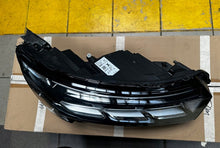 Load image into Gallery viewer, Frontscheinwerfer Nissan Townstar 260107139R Rechts Scheinwerfer Headlight SCH2299642814er