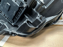 Load image into Gallery viewer, Frontscheinwerfer Nissan Townstar 260107139R Rechts Scheinwerfer Headlight SCH2299642814er