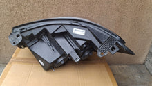 Laden Sie das Bild in den Galerie-Viewer, Frontscheinwerfer Renault Master I 260105567R LED Rechts Scheinwerfer Headlight SCH2305153940nn