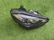 Laden Sie das Bild in den Galerie-Viewer, Frontscheinwerfer Mercedes-Benz W206 A2069068204 LED Rechts Headlight SCH2311664682xx