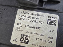 Laden Sie das Bild in den Galerie-Viewer, Frontscheinwerfer Mercedes-Benz W206 A2069068204 LED Rechts Headlight SCH2311664682xx