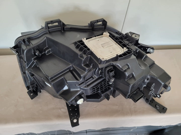 Frontscheinwerfer Renault 260606796R Links Scheinwerfer Headlight SCH2314303906qy