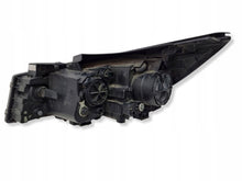 Laden Sie das Bild in den Galerie-Viewer, Frontscheinwerfer Kia Carnival I 92102A9060 Rechts Scheinwerfer Headlight SCH2315492117bz