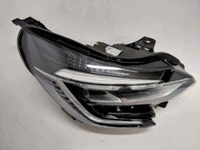 Laden Sie das Bild in den Galerie-Viewer, Frontscheinwerfer Renault Captur II 260104900R Rechts Scheinwerfer Headlight SCH2316300556of
