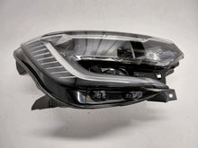 Laden Sie das Bild in den Galerie-Viewer, Frontscheinwerfer Renault Captur II 260104900R Rechts Scheinwerfer Headlight SCH2316300556of