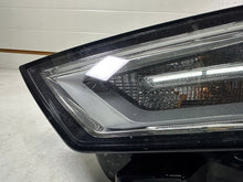 Laden Sie das Bild in den Galerie-Viewer, Frontscheinwerfer Audi A3 8V0941005E Links Scheinwerfer Headlight SCH2317767049oc