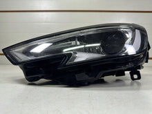 Laden Sie das Bild in den Galerie-Viewer, Frontscheinwerfer Audi A3 8V0941005E Links Scheinwerfer Headlight SCH2317767049oc