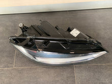 Laden Sie das Bild in den Galerie-Viewer, Frontscheinwerfer VW Touran 5TB941082A LED Rechts Scheinwerfer Headlight SCH2319287818pt