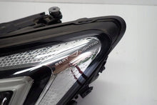 Laden Sie das Bild in den Galerie-Viewer, Frontscheinwerfer Seat Leon 5FJ941007C Links Scheinwerfer Headlight SCH2320549553mb